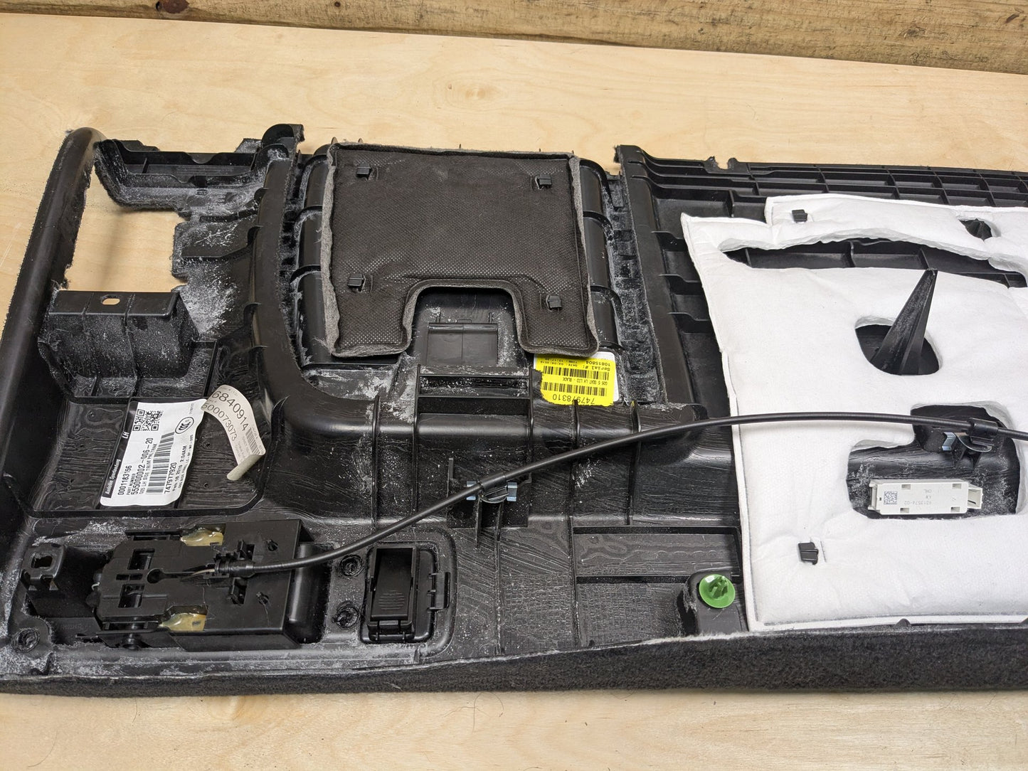 19-23 OEM BMW F95 G05 X5 X5M Rear Left Driver Quarter Trunk Trim Cover Panel