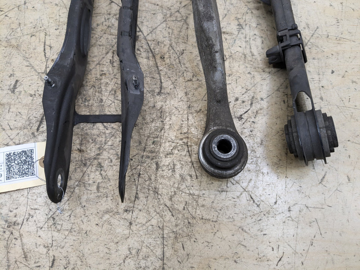 2018-2023 BMW M550i G30 Rear Left Driver Control Arms SET 6875104