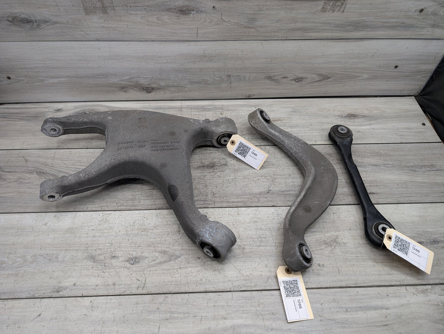 2009-2017 Audi Q5 8R Rear Left Driver Control Arms SET 8R0505311F