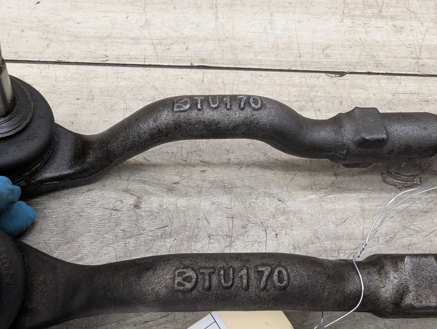 2013 BMW X5 E70- Left Right Tie Rod W/ Boot SET