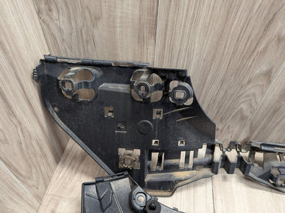OEM BMW F90 M5 G30 M550 M Sport REAR Center Middle Reinforcement Bracket Mount