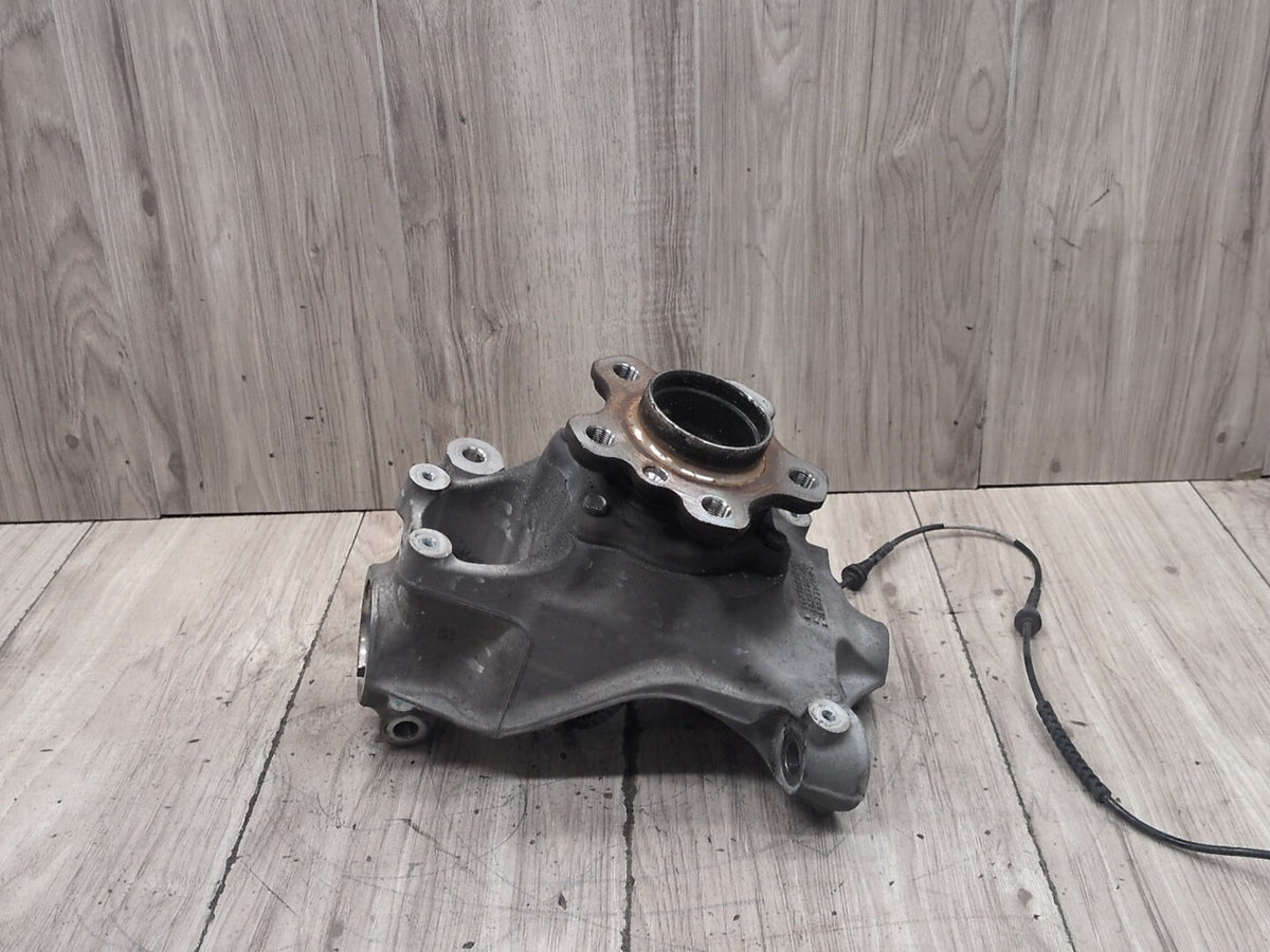 2019-2026 BMW M340i G20 Front Left Driver Spindle Knuckle w/ Bearing 6878609 OEM