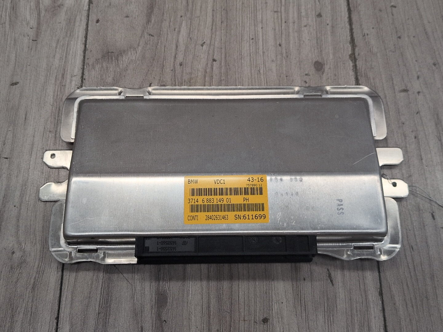 OEM BMW F13 F15 F22 F30 F32 F80 X5 M3 M4 M6 VDC1 Vehicle Driving Control Module
