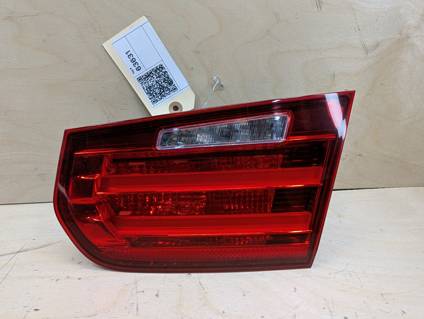 12-15 OEM BMW F30 F80 328 335 M3 Rear Right Passenger Side Inner Tail Light Lamp