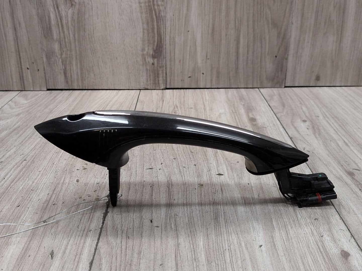 2011-2016 BMW 535i F10 Front Left Driver Exterior Door Handle w/ Comfort Access 7305365