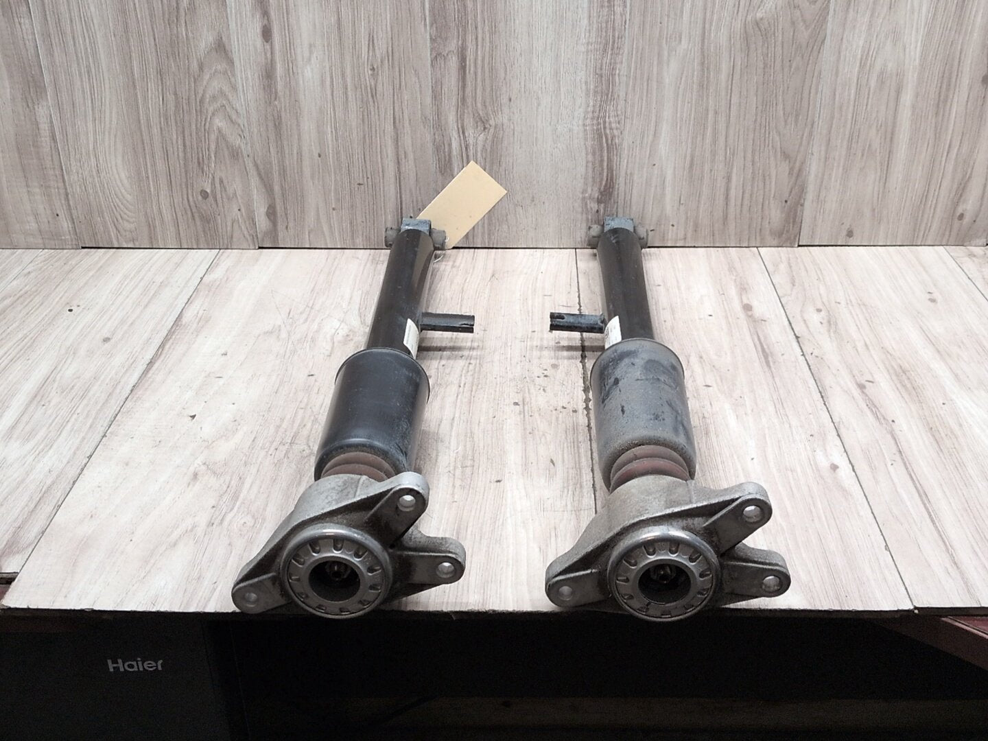 OEM BMW G20 330i Rear Left Right Driver Passenger Strut Shock Absorber SET