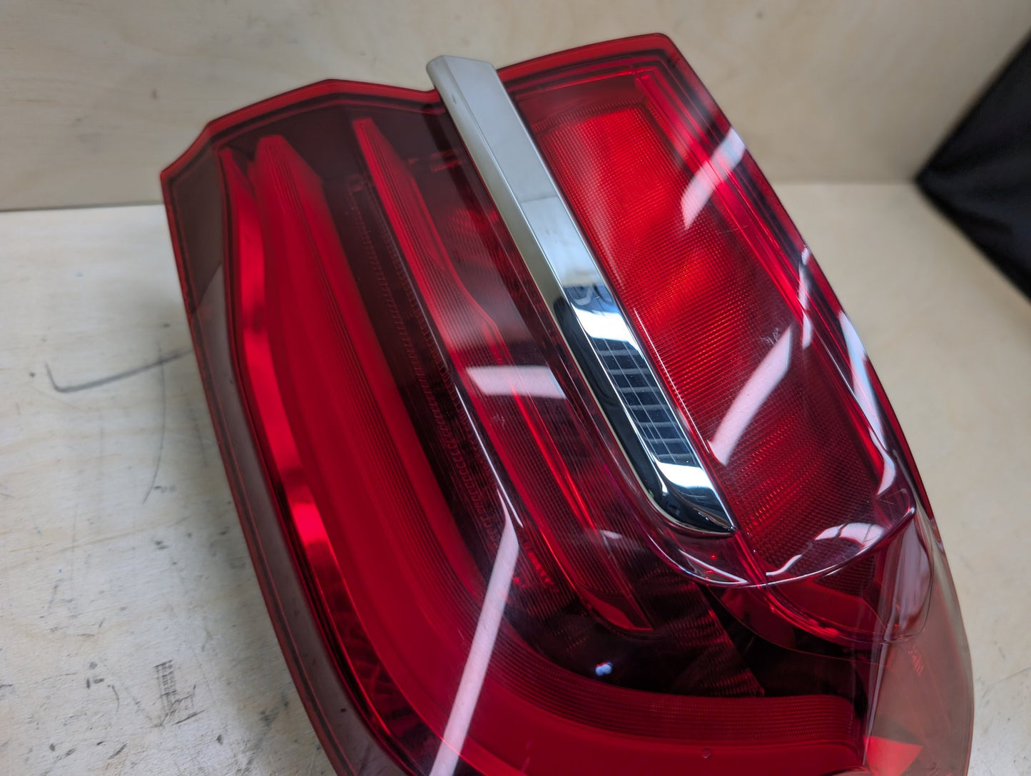 16-19 OEM BMW G11 G12 740 750 M760 B7 Rear Right Passenger Outer LED Tail Light