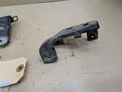 15-20 OEM BMW F80 F82 F83 M3 M4 Left Driver Fender Bracket Mount Carrier SET
