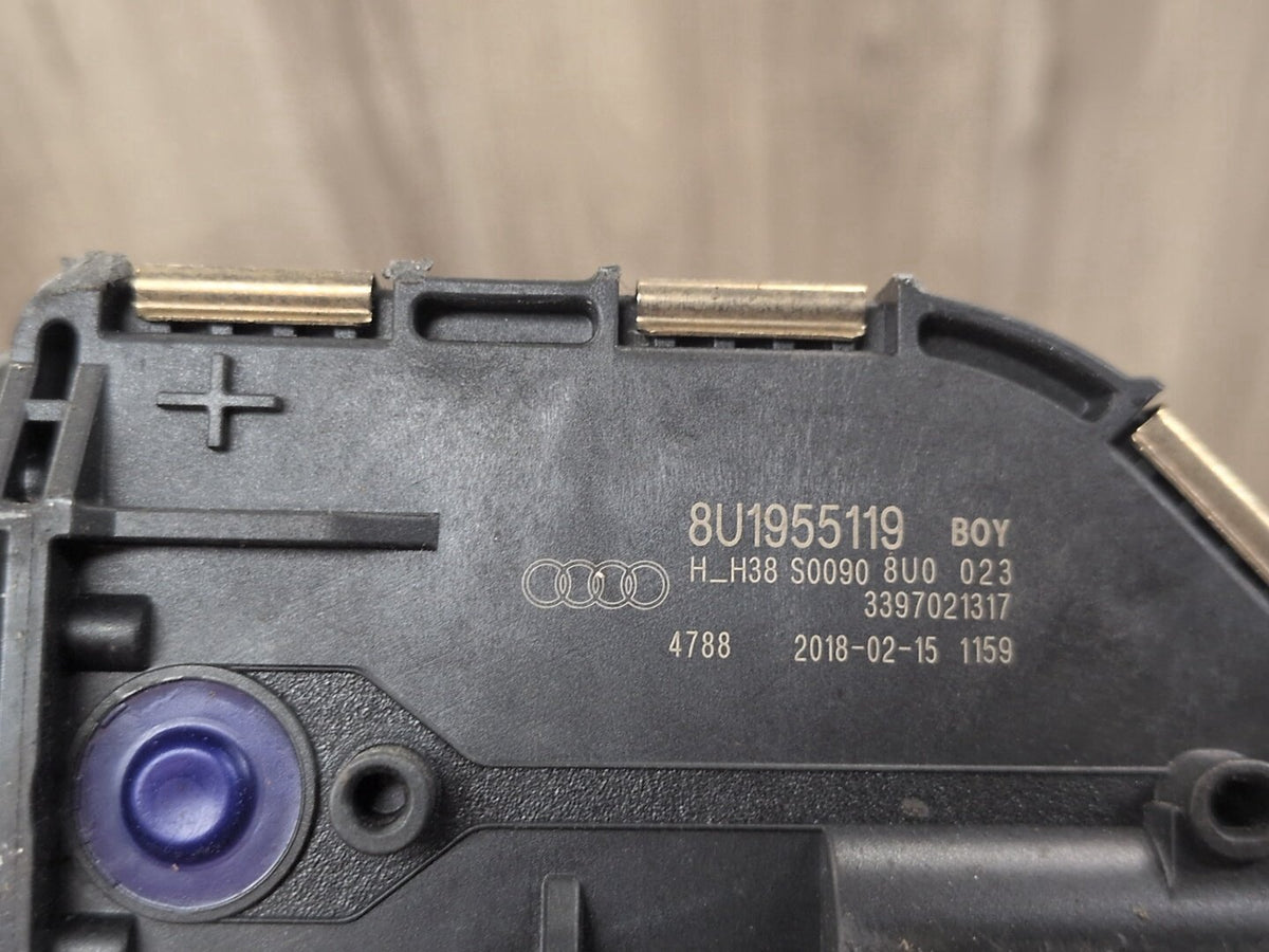 2015-2018 Audi Q3 8U Front Windshield Wiper Motor 8U1955119 OEM