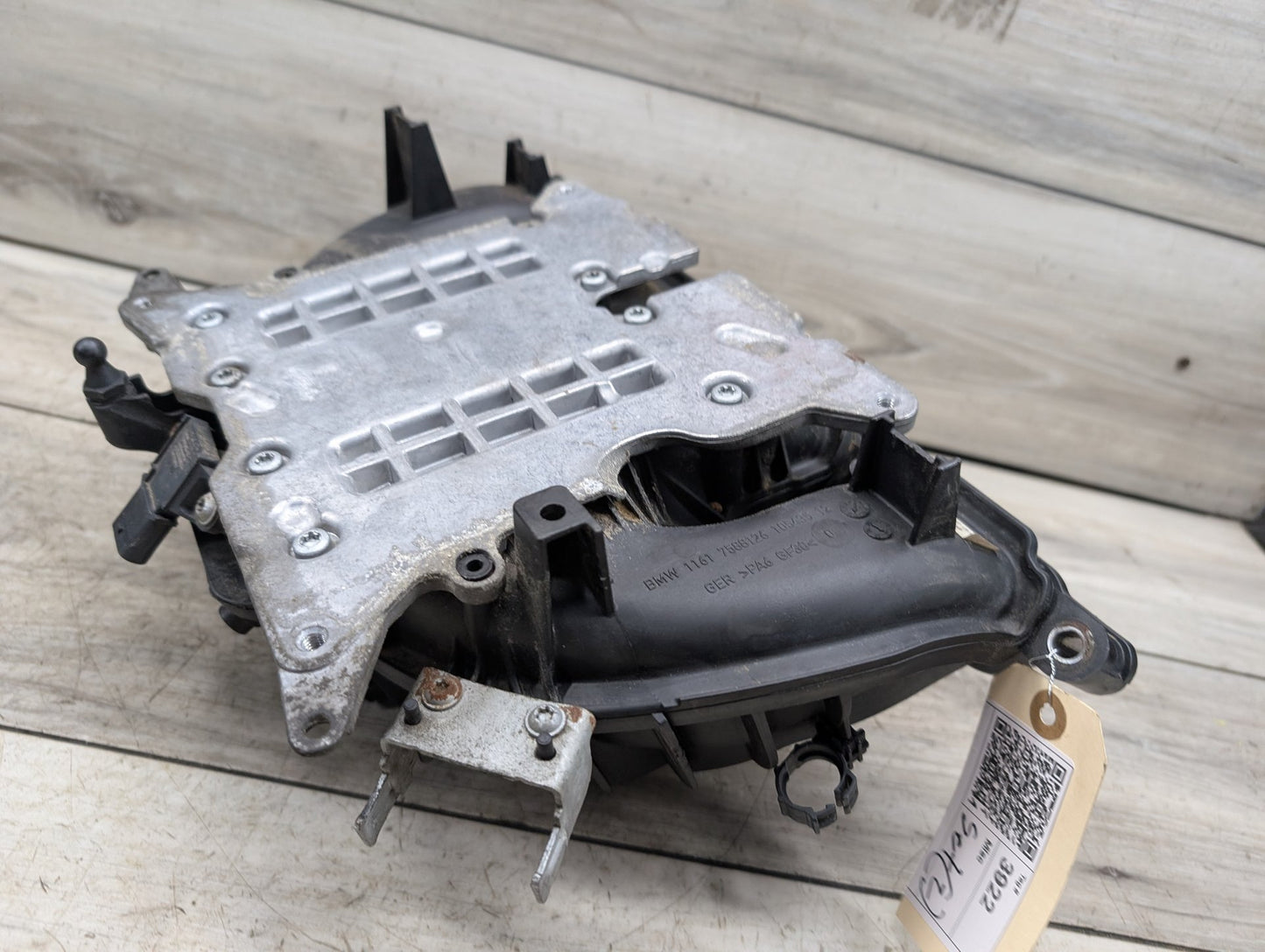2011 - 2017 BMW X3 F25 Engine Motor Intake Manifold 7588126 N20B20A