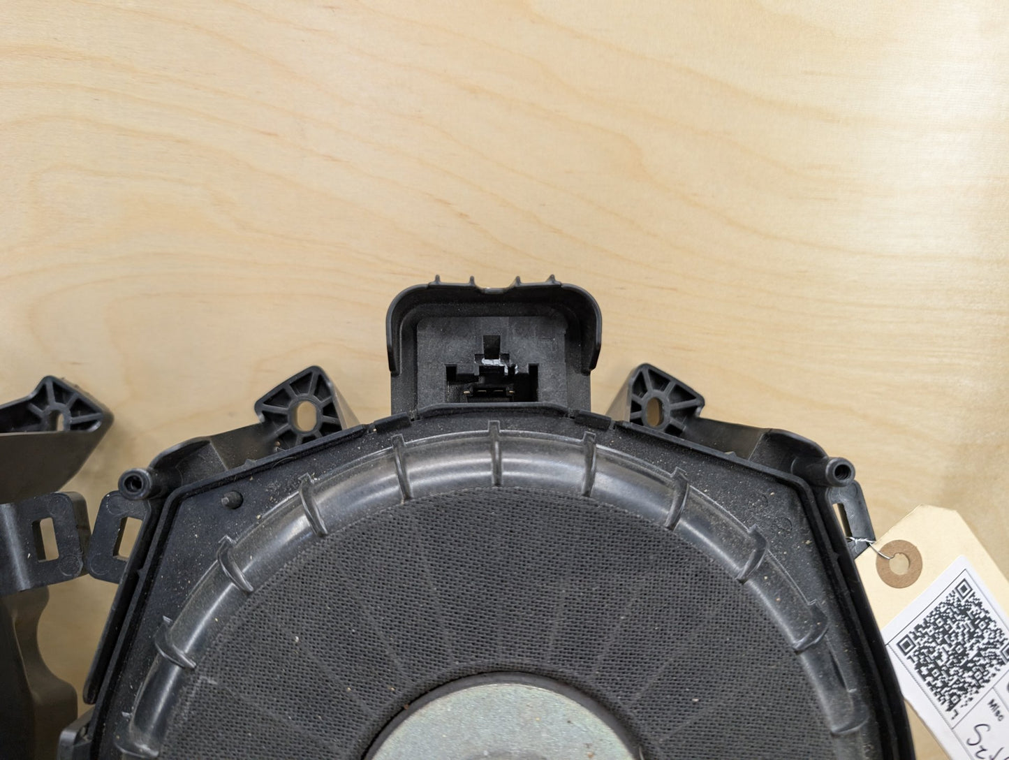 OEM BMW G01 G02 F97 F98 X3 X4 Left or Right HIFI Audio Speaker Sub Subwoofer