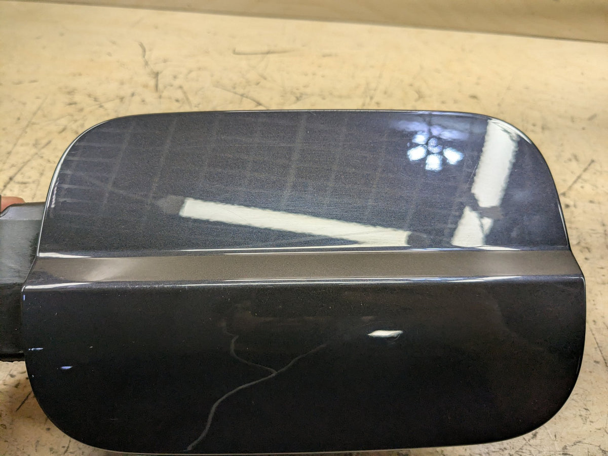 2012-2018 Audi A6 C7 Gas Cover Assembly 4G0809906 OEM