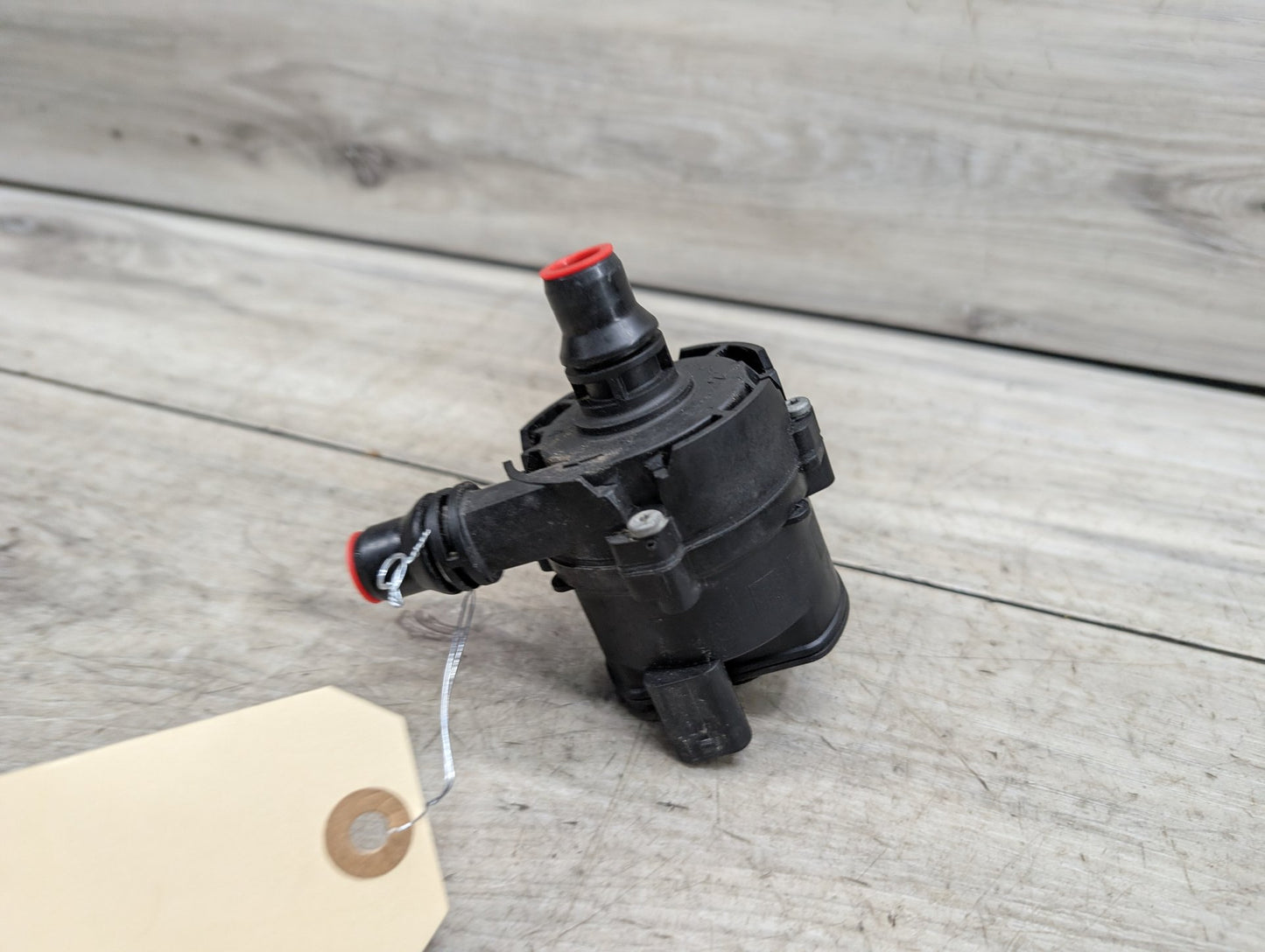 16-19 OEM BMW G11 G12 G30 M550 750 M760 Auxiliary Electric Coolant Water Pump