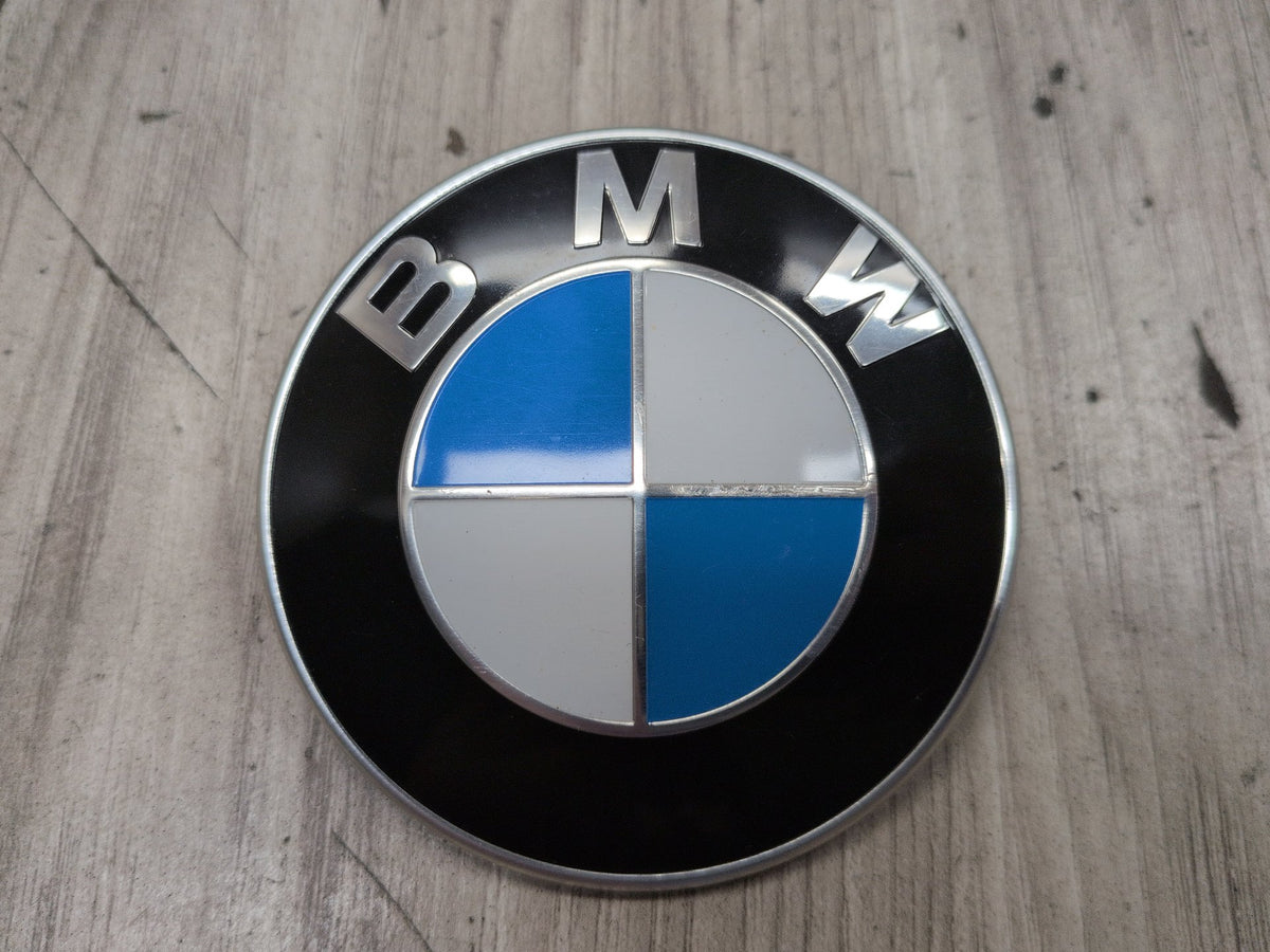 OEM BMW E82 E92 F02 F10 F22 F30 F44 F82 Rear Trunk Lid Round Emblem Logo 82MM