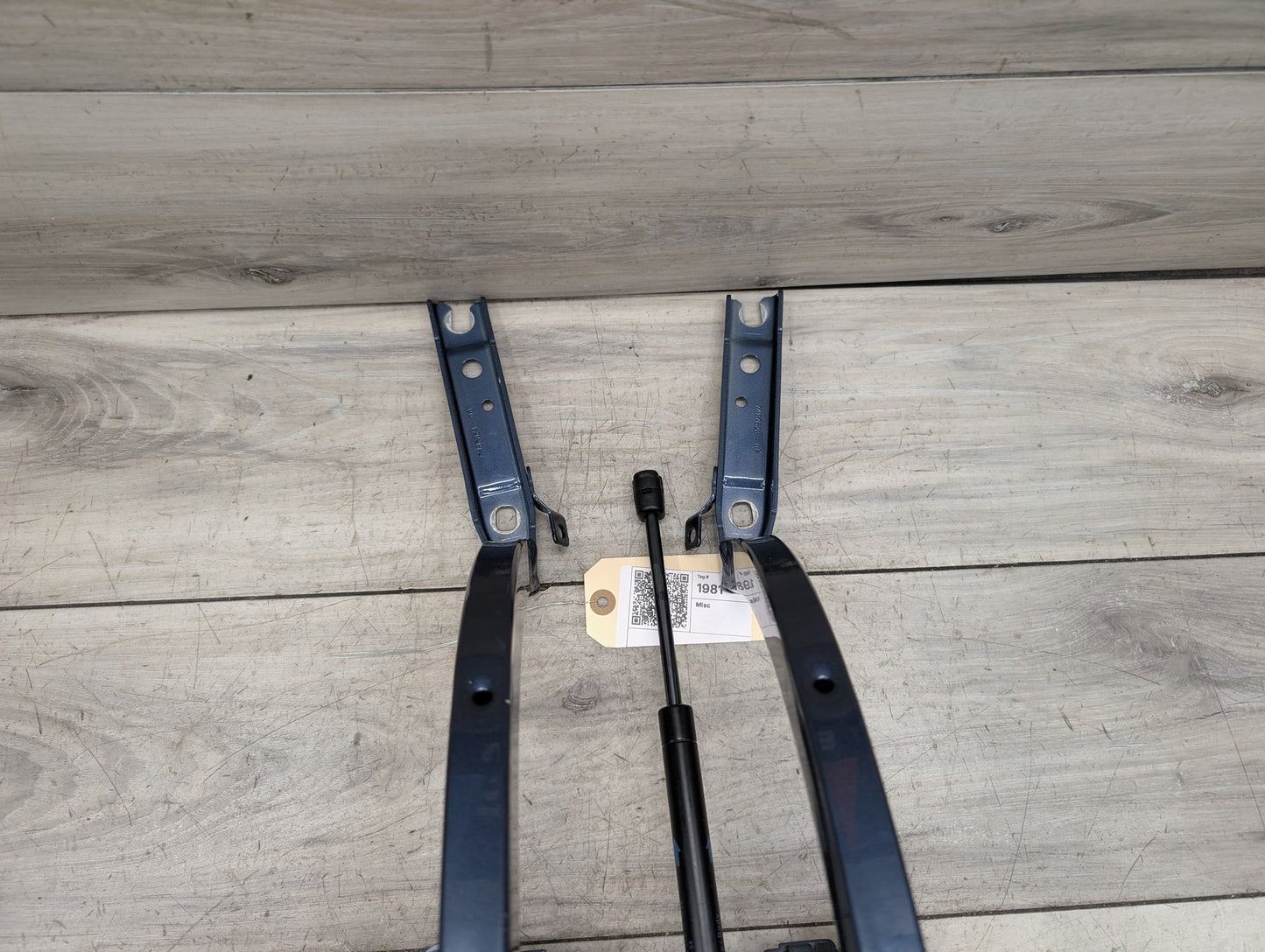 2021 - 2026 BMW 430i G22 Rear Left Right Liftgate Trunk Lid Strut Shock Supports SET 7487623 B46B20O1