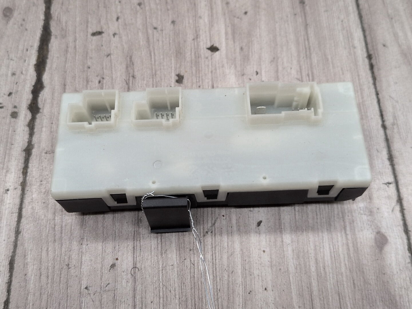 PRE-LCI OEM BMW F90 G01 G12* G20 G30 M5 M8 Trunk Tailgate Decklid Control Module