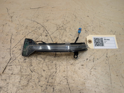 2010-2017 BMW 535i GT xDrive F07 Front Left Driver Turn Signal Light Indicator 7308535 OEM