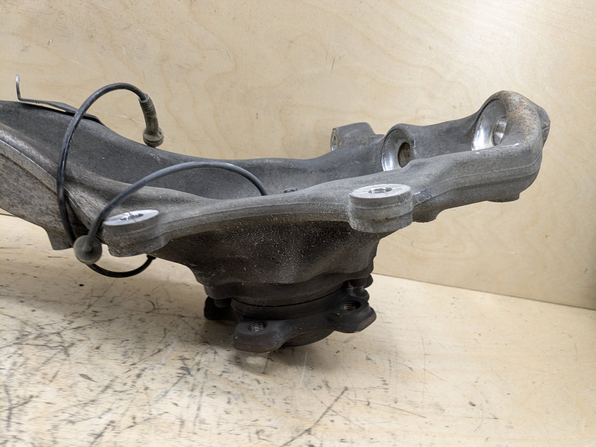 16-19 OEM BMW G11 G12 740 750 RWD Front Left Driver Spindle Knuckle Bearing