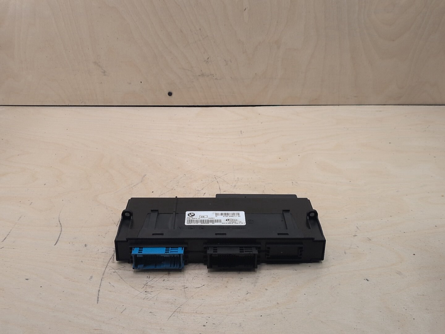2011-2016 BMW X3 F25- PN: 9305711