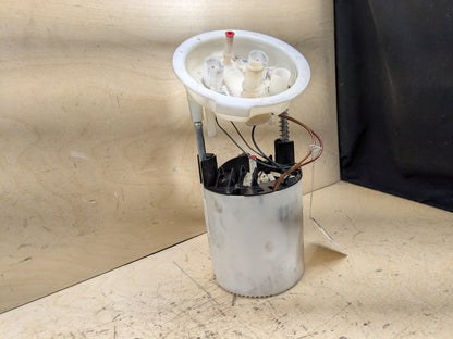 2008-2013 BMW 135i E88 EKP Fuel Pump Module 6765717 OEM