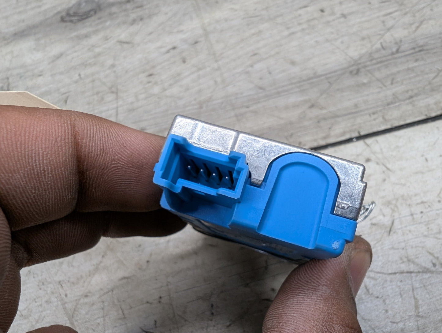 OEM BMW F48 F97 G01 G20 G22 G23 G26 G30 USB Type C Socket Charger Port Connector