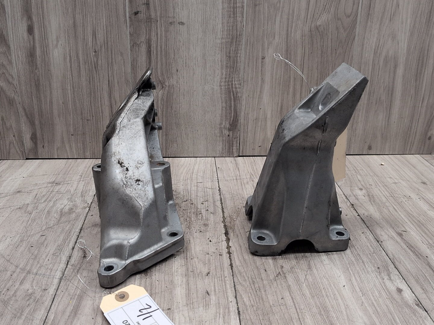 2014 - 2018 BMW X5 F85 Left Right Engine Bracket Support Mount SET 6876287 S63B44T2