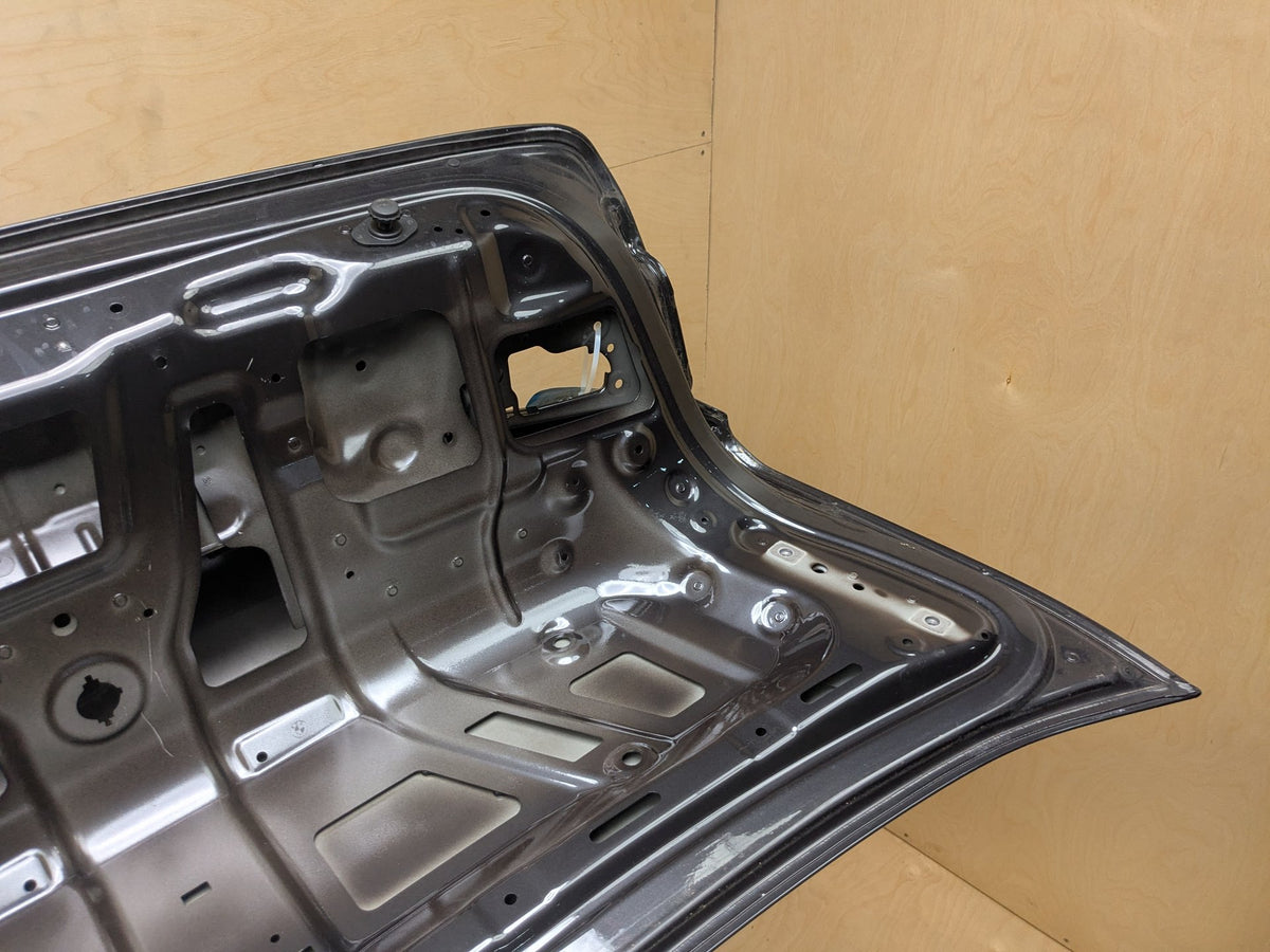 17-23 OEM BMW F90 G30 530 540 M550 M5 Rear Trunk Lid Panel Deck Shell