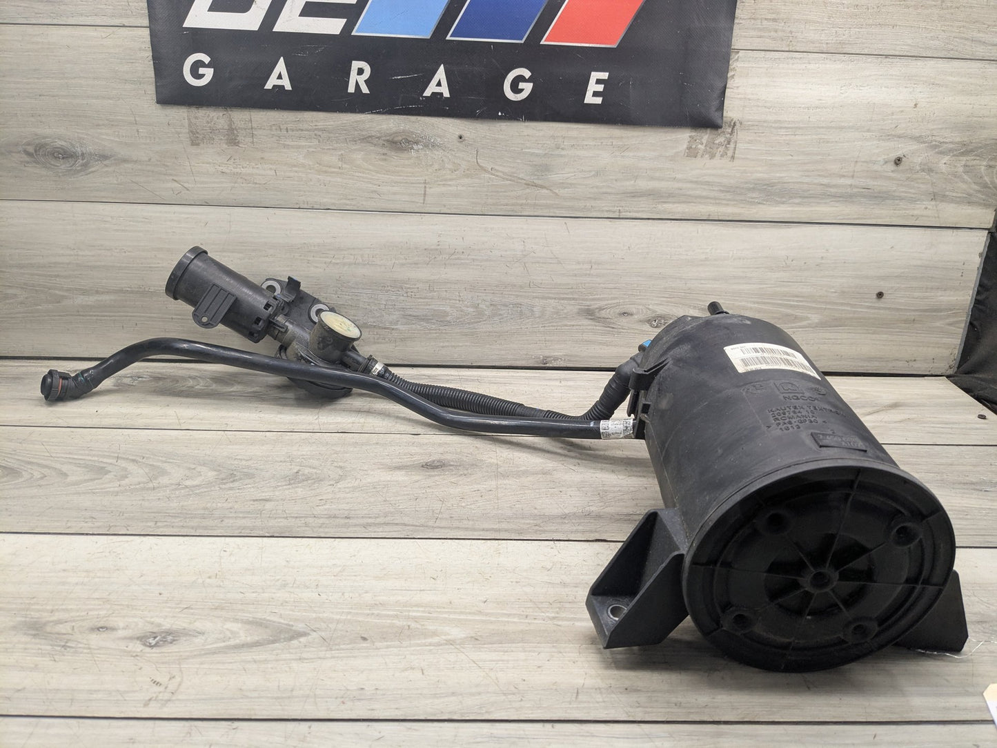 2019-2020 BMW X3 G01 Fuel Vapor Charcoal Canister 7459686 OEM