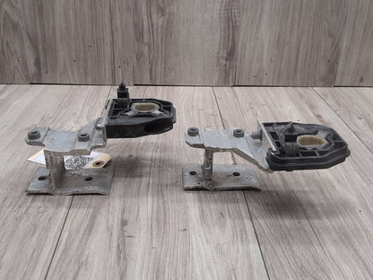 2014 - 2020 BMW 440i F36 Cooling Radiator Brackets SET 8620732 B58B30M0