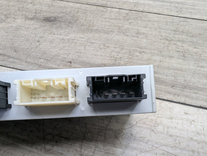 OEM BMW F01 F02 F07 F10 F25 528 535 750 Trunk Lid Tailgate Lift Control Module