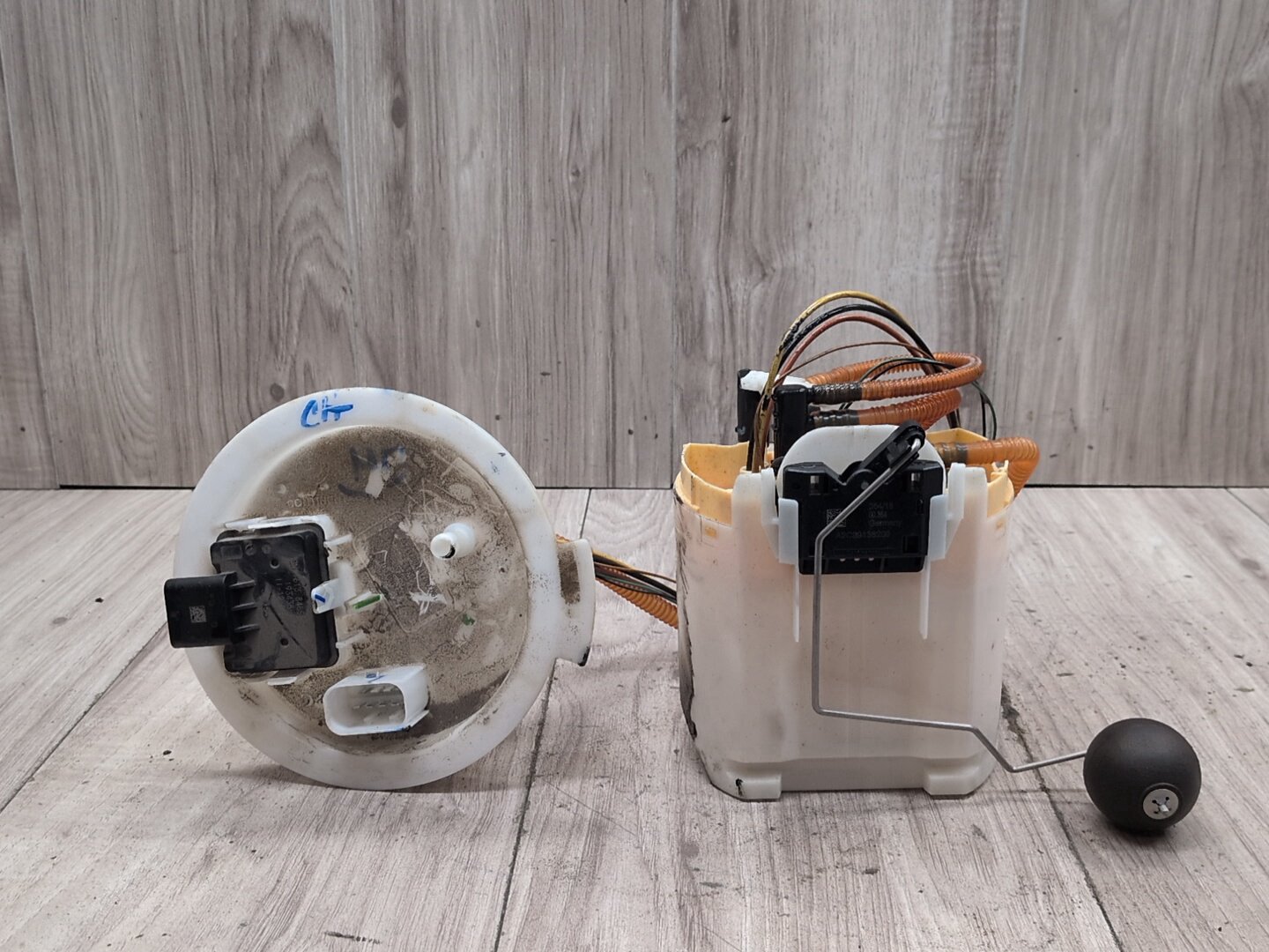 18-24 OEM BMW G01 G02 X3 X4 30i 30iX M40iX B46 B58 Sending Gas Tank Fuel Pump