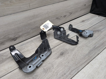 2018 - 2023 BMW X3 G01 Front Right Passenger Fender Brackets SET 7397516 B58B30M0