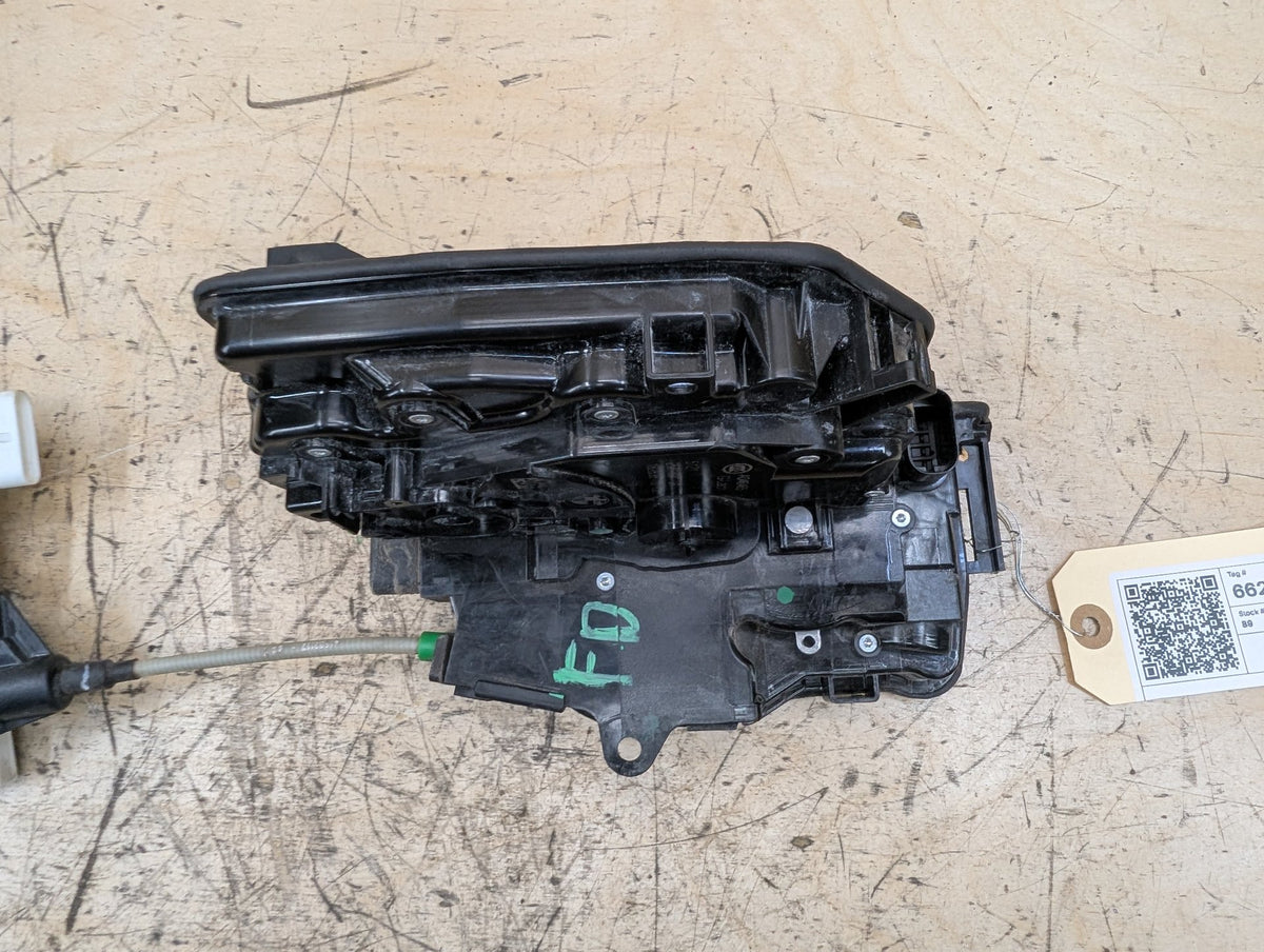 16-22 OEM BMW G11 G12 FRONT LEFT DRIVER Side Door Lock Latch Actuator SOFT CLOSE