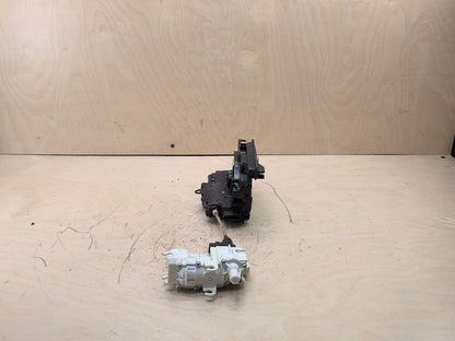 2016-2022 BMW 750i G12 Front Right Passenger Door Latch Lock Actuator w/ Soft Close 2581894