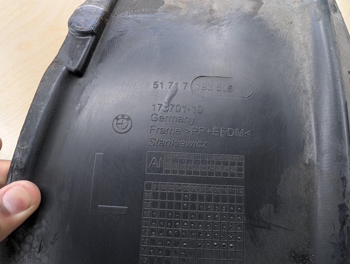 2010-2017 BMW 535i GT xDrive F07 Front Left Driver Wheel Fender Liner Splash Guard 7193509 OEM