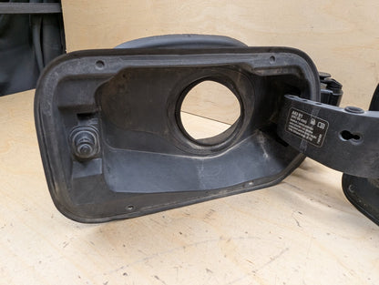 14-20 OEM BMW F32 F82 M4 Gas Fuel Tank Filler Door Cap Lid Cover Assembly
