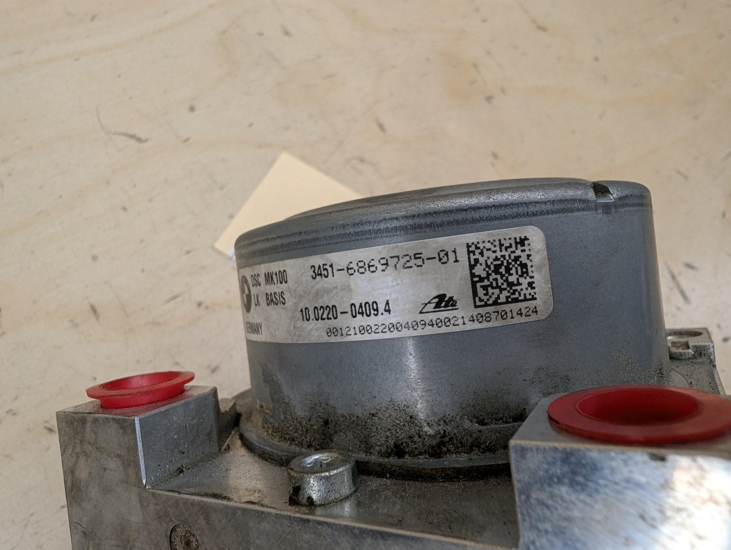 2012-2018 BMW 328i F30 ABS Pump Module 6869726