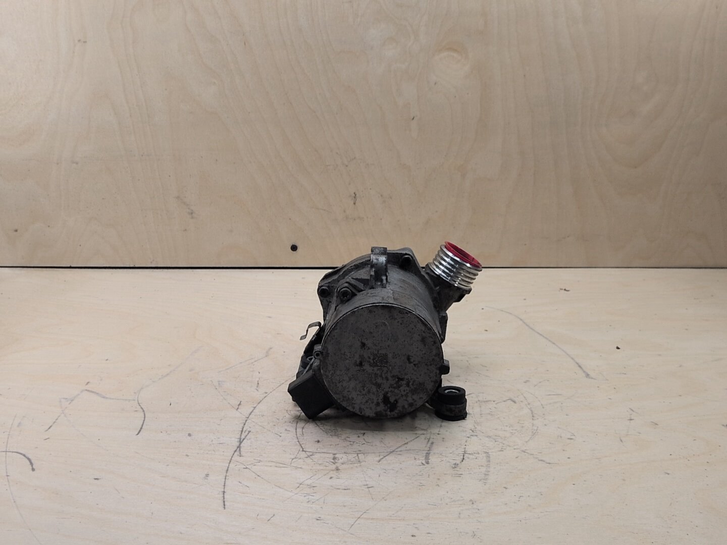 OEM BMW E82 E90 E92 E93 128 328 Engine N52 Auxiliary Electric Water Pump Cooling