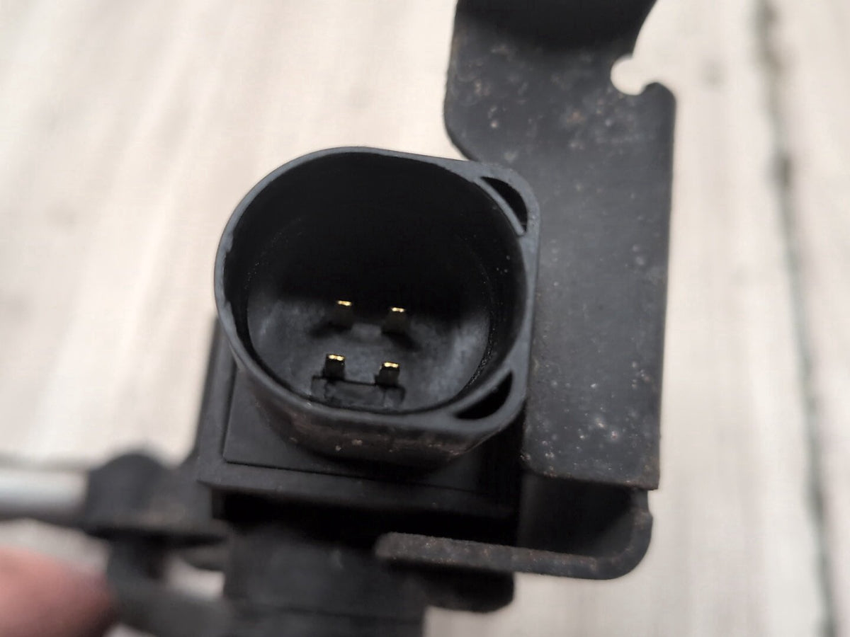 2015-2018 Audi Q3 8U Suspension Height Level Sensor 1T0907503B OEM