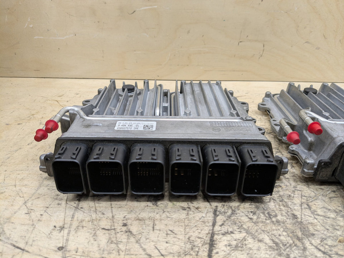 2018-2023 BMW G30 M550i N63B44O2 Engine ECU DME Computer Module SET 9494495