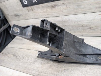 2007-2013 BMW X5 E70 Left Front Bumper Under Headlamp Bracket 7157983 OEM