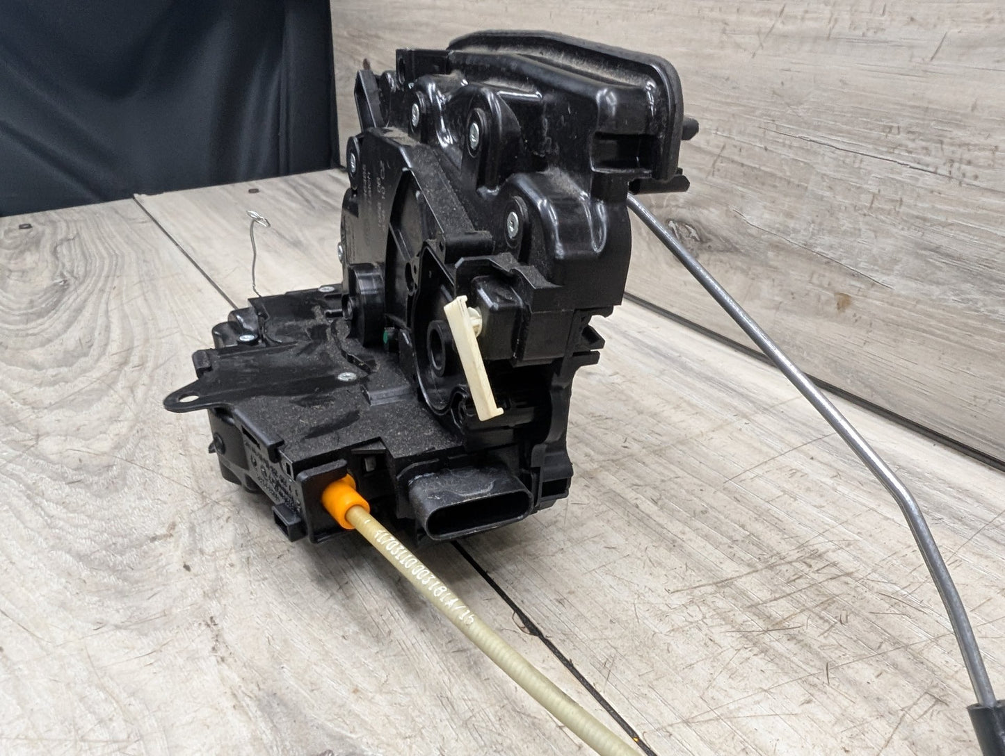 2014 - 2018 BMW X5 F15 Rear Right Passenger Door Latch Lock Actuator w/ Soft Close 7281956 N63B