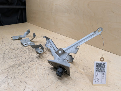 2010-2017 BMW 535i GT xDrive F07 Front Left Driver Fender Brackets SET 7193421 OEM