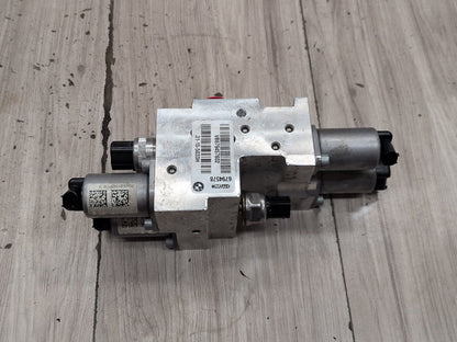 08-19 OEM BMW F15 F16 F85 F86 X5 M X6 M RHD Active Dynamic Drive Valve Block