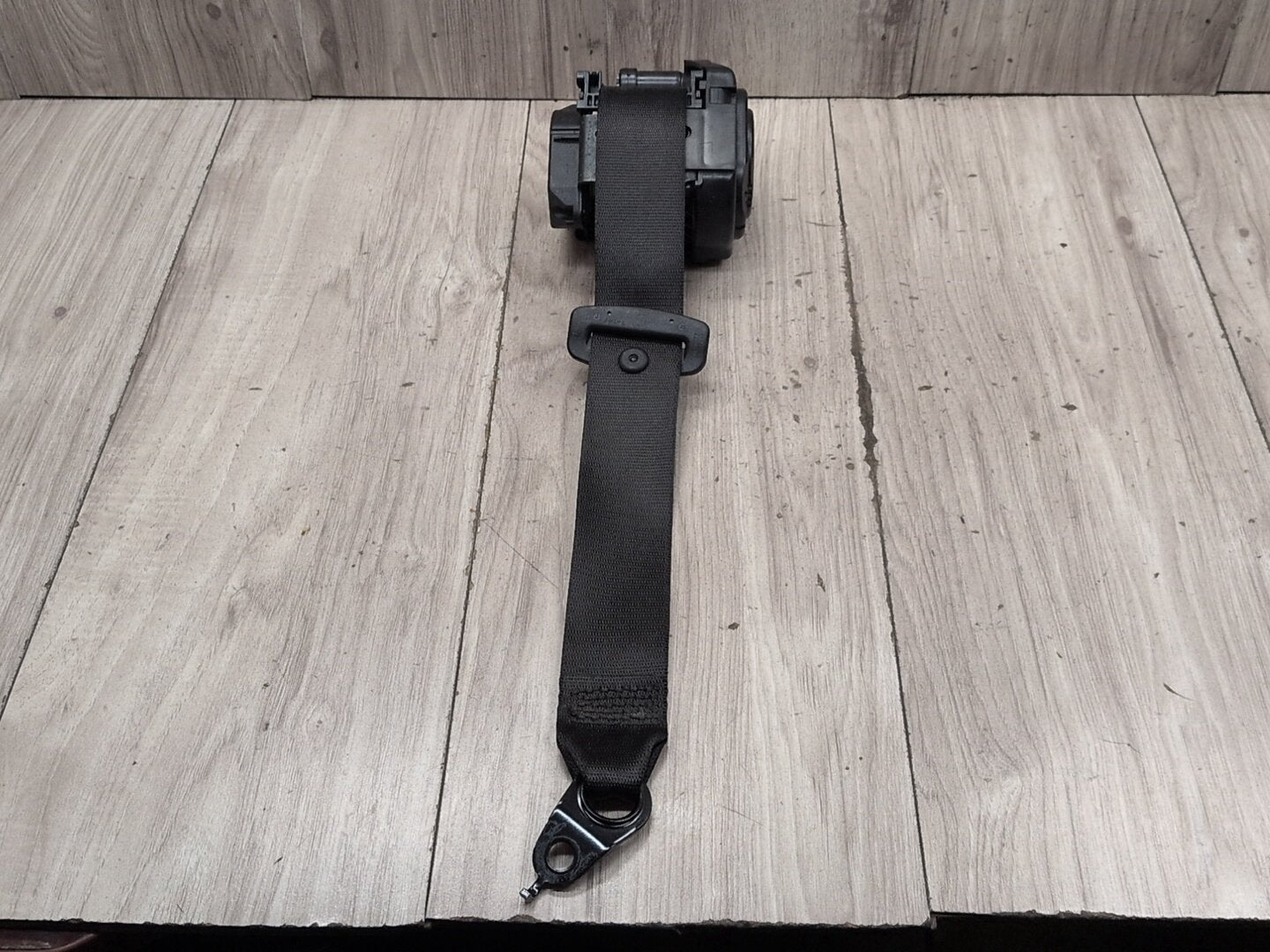 OEM BMW F90 M5 G30 530 540 Rear Left Right Upper Seatbelt Seat Belt Retractor