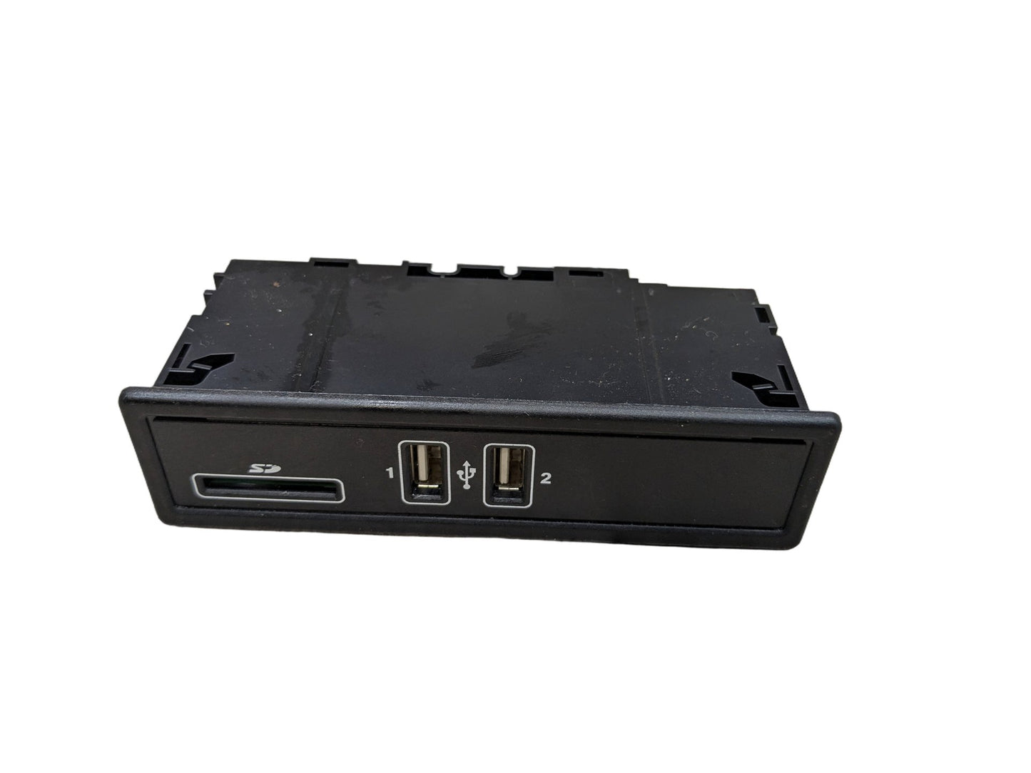 2015-2021 Mercedes-Benz C43 W205 AUX/ USB Charger Port Socket A2058200226