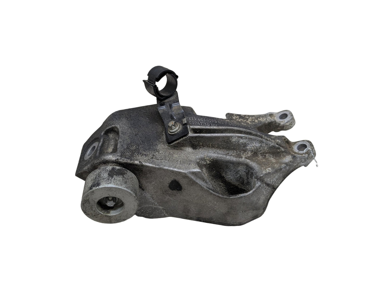 BMW G20 G22 G26 G30 G01 B46 Left Driver Engine Bracket Support Mount 6864595