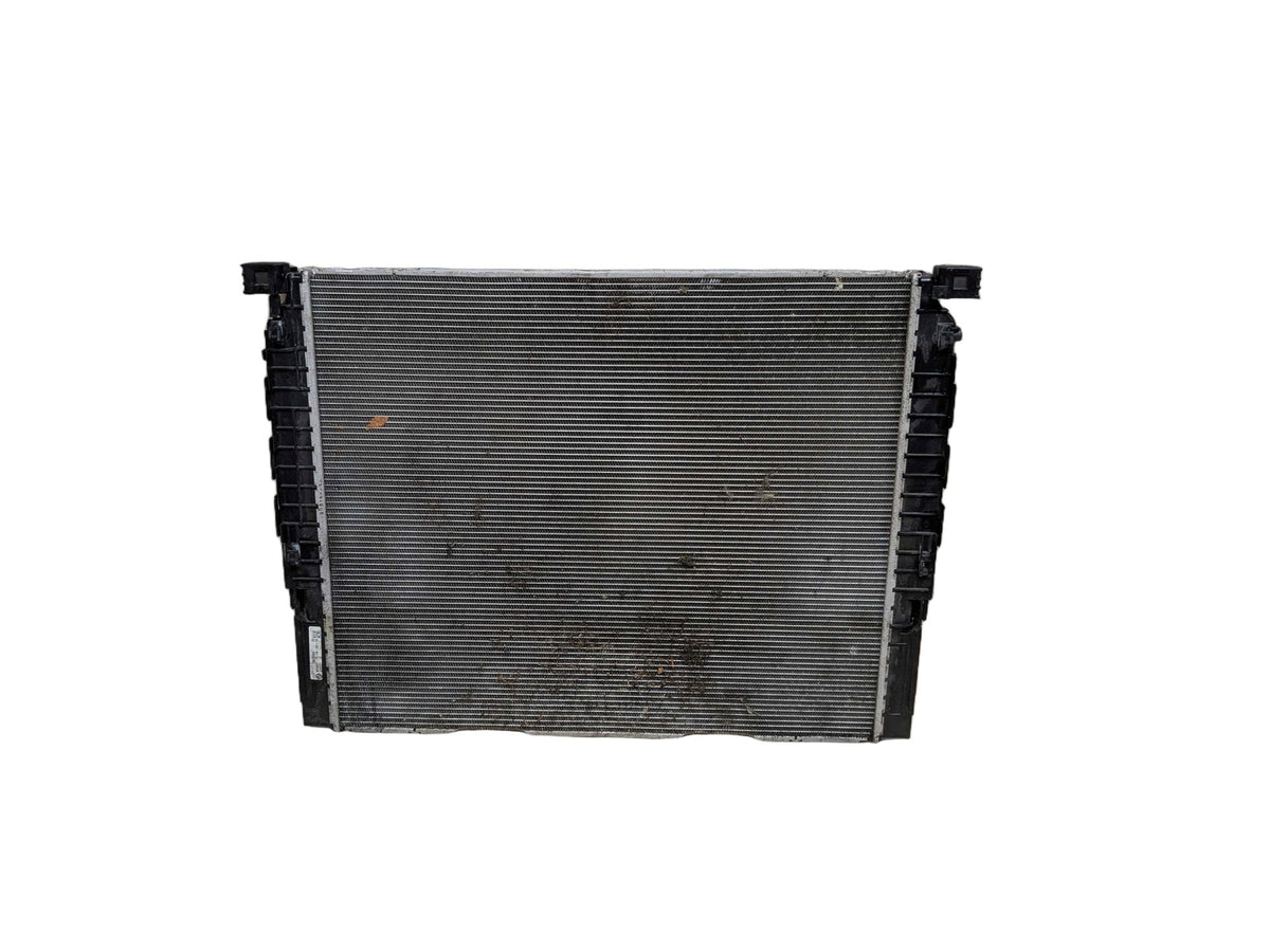 PRE-LCI OEM BMW G11 G12 750i 750iX G30 M550iX Auxiliary Coolant Radiator N63R