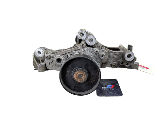 16-19 OEM BMW F30 F31 G12 340 740i Engine Coolant Pump With Support B46 B58