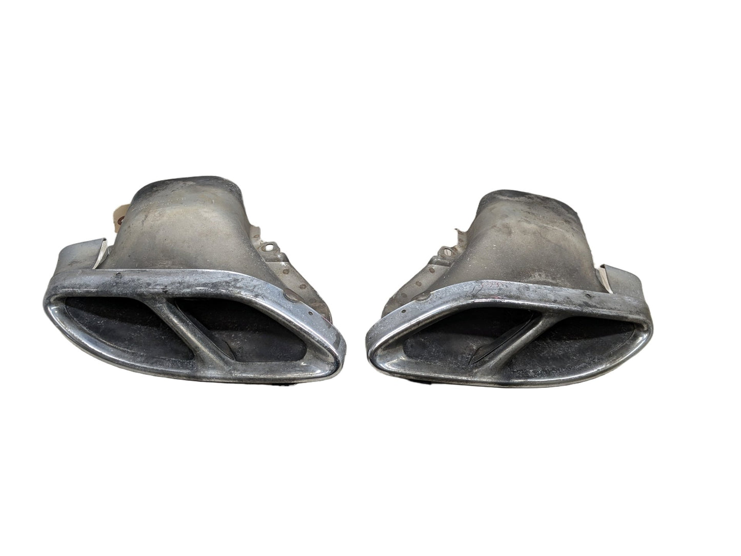 2015-2021 Mercedes-Benz C43 W205 Rear Left Right Exhaust Muffler Tips SET A0004900627